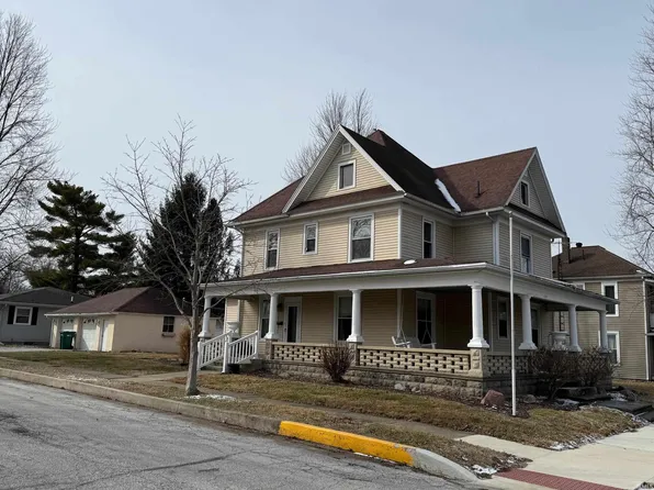 239 E Main St, Flora, IN 46929