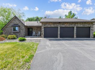 13037 Ottawa Dr, Savage, MN 55378