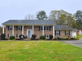 407 Confederate Cir, Taylors, SC 29687