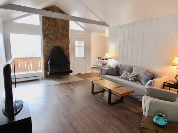 27848 Meadow Dr #305, Evergreen, CO 80439