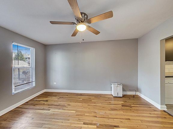 4th image of 3719 W Palmer St