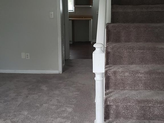 3rd image of 209 Beech St APT 6