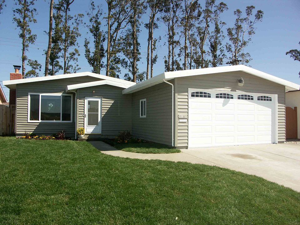 1st image of 2460 Evergreen Dr