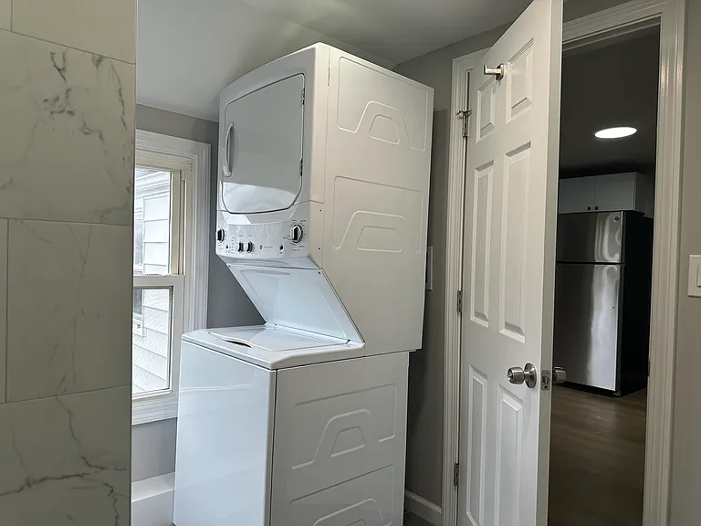 291 Maple Ave #2 — Photo 1