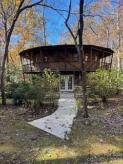1st image of 667 Pinewood Knoll Dr
