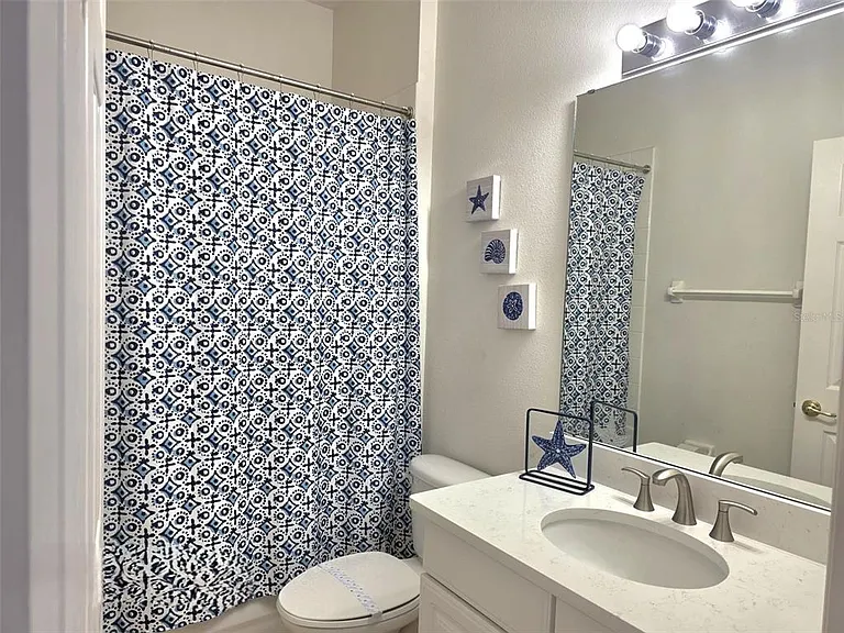 1027 Balmoral Dr — Photo 25
