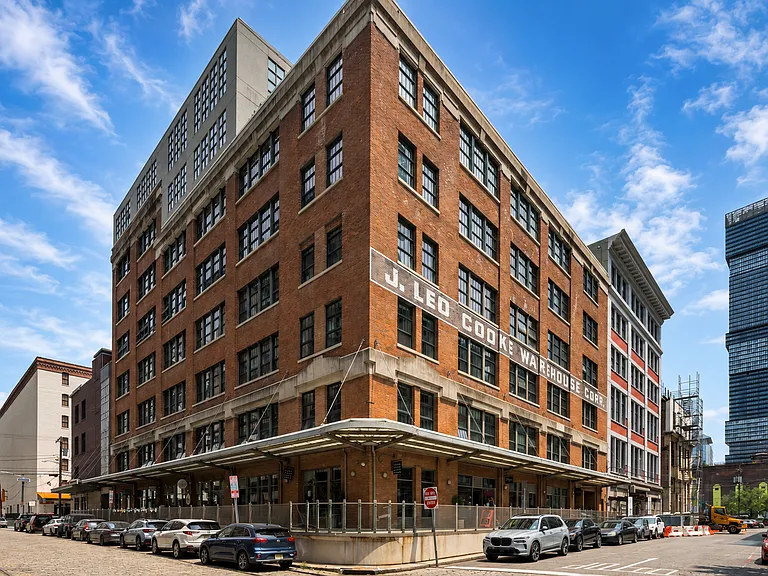 140 Bay St #5G — Photo 7