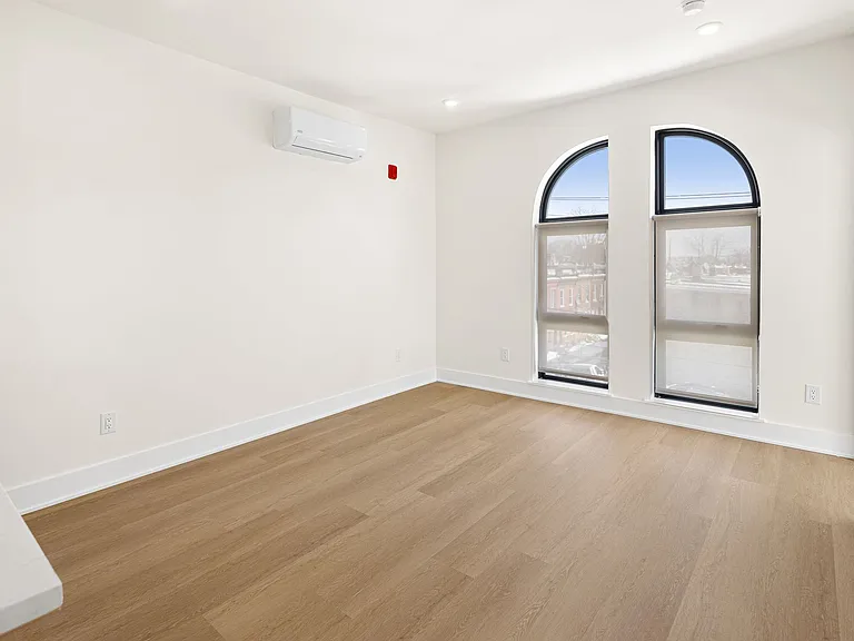 Welcome to Residence at North Park One — Photo 11