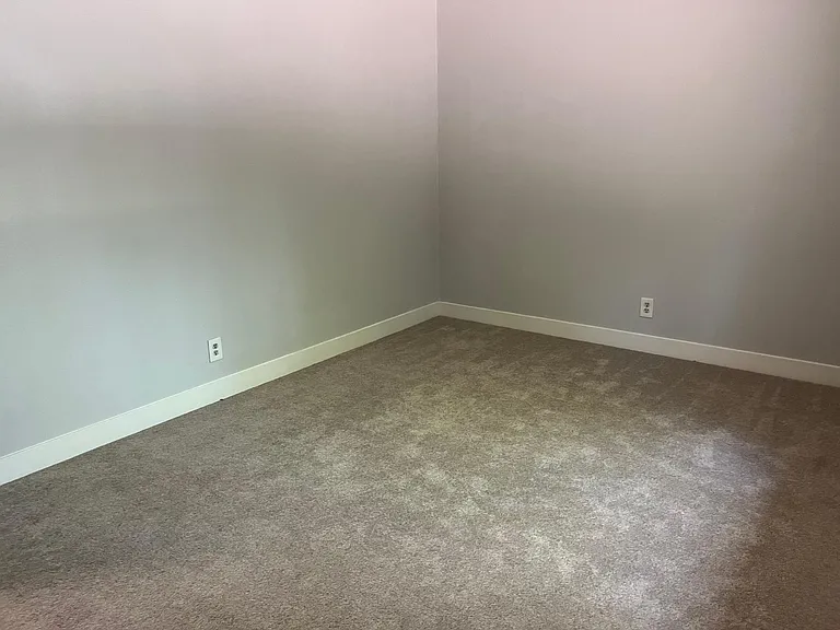 1907 Donner Ave #2 — Photo 6