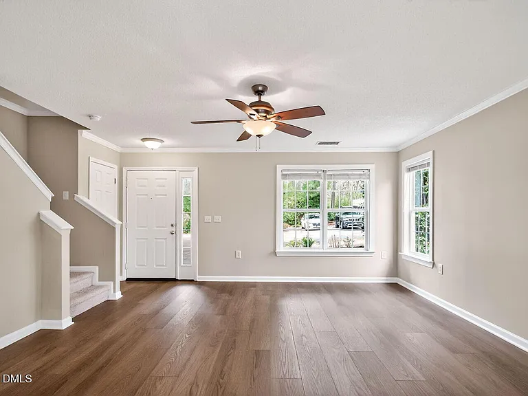 101 Harbor Haven Dr — Photo 5