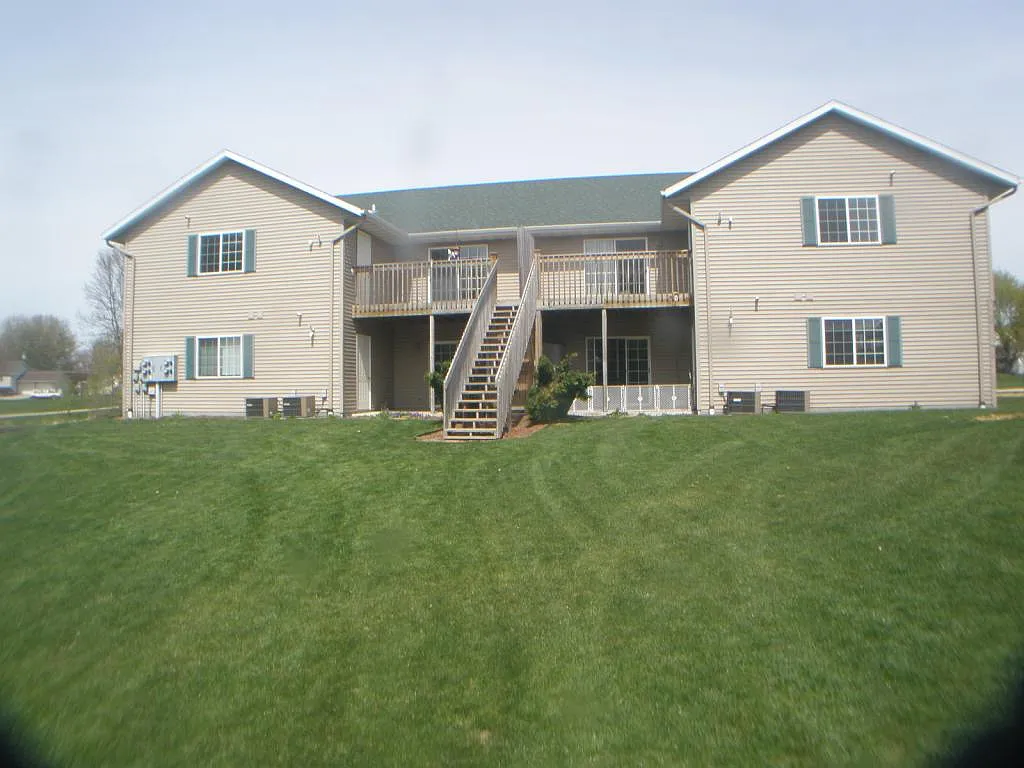 6717 Windsor Ridge Ln — Photo 2