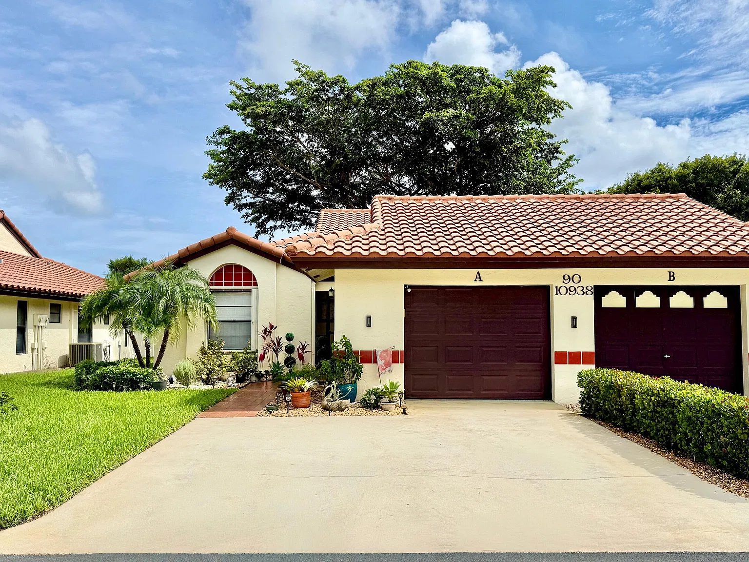 3 bed, 2.0 bath, 1190 sqft, $3,950 — Photo 1