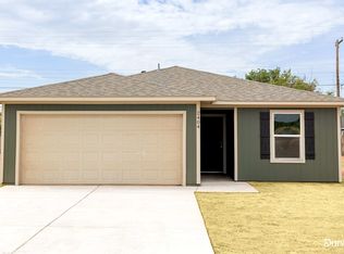 2404 E Cornell St, Lubbock, TX 79403