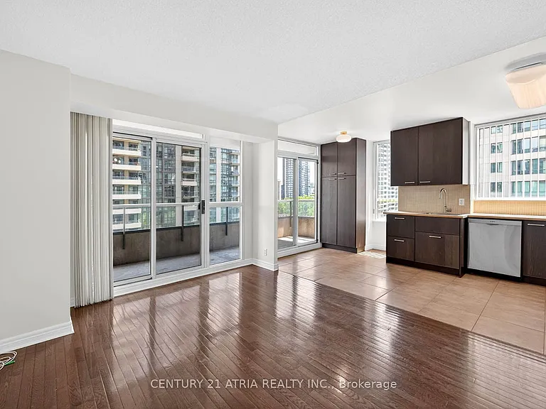 23 Hollywood Ave #808 — Photo 29