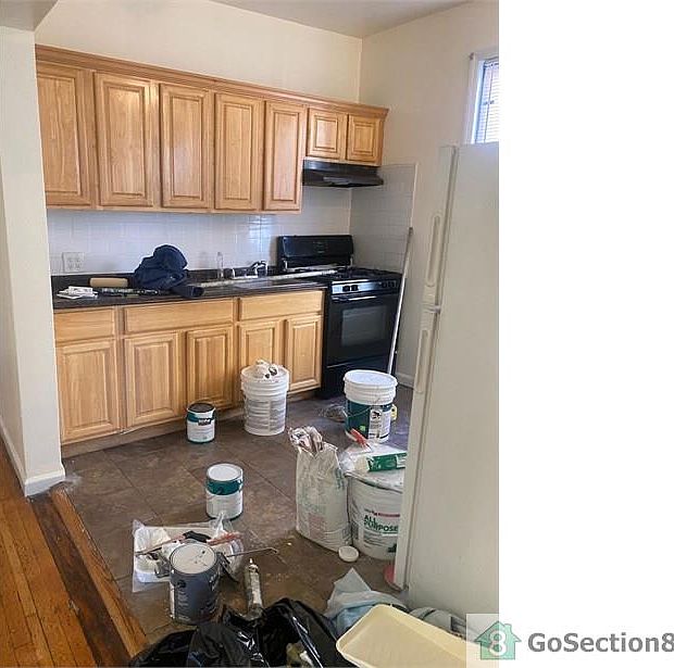 1st image of 757 E 226th St #3