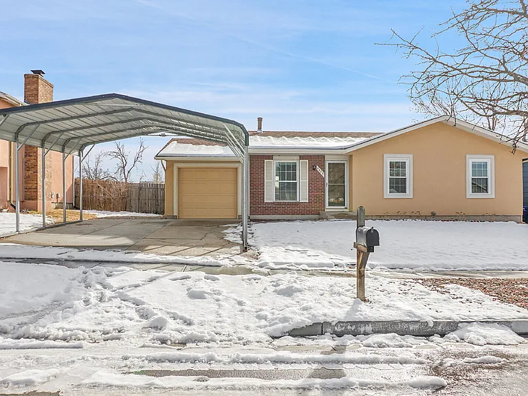 4485 Wordsworth Cir N — Photo 1