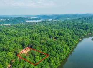 223 Lakeshore Vista Dr, Kingston, TN 37763