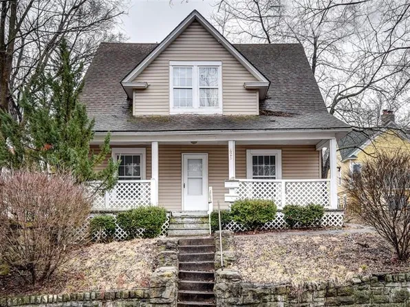 421 South St, Excelsior Springs, MO 64024