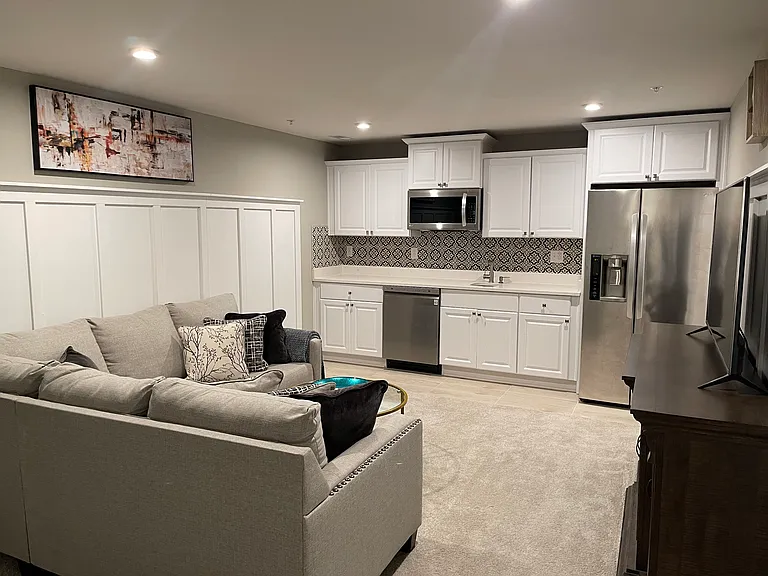 8242 E Branch Dr — Photo 95