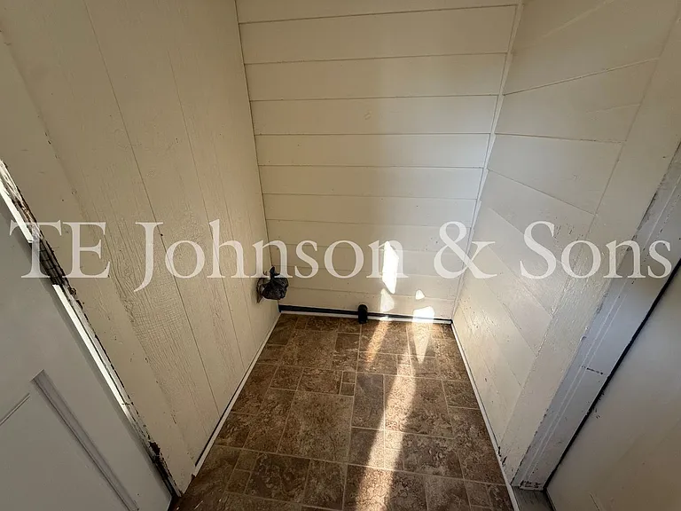 6190 Vance Rd — Photo 10