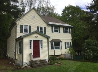 123 Font Grove Rd, Slingerlands, NY 12159