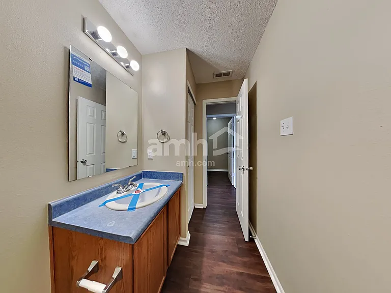 10914 Cyrus Dr — Photo 18