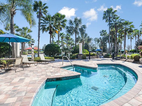 Sprawling Amenity Campus