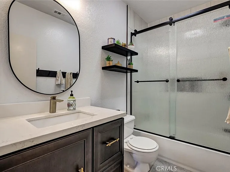 6 Nightingale Dr — Photo 31