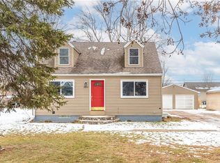 3837 Robin Rd, Eau Claire, WI 54703