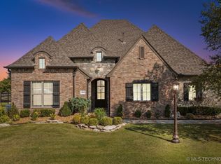 18441 E Persimmon Ln, Owasso, OK 74055