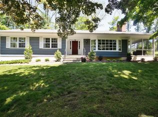 50 Crow Hill Rd, Mount Kisco, NY 10549