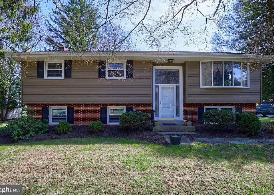 152 E Roseville Rd, Lancaster, PA 17601 | Zillow