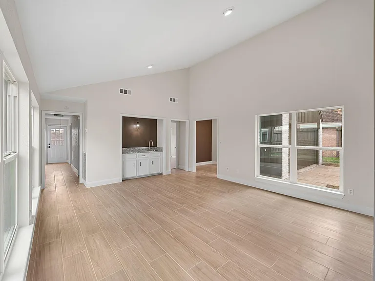 15034 Rose Valley Dr — Photo 8