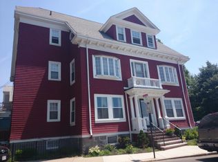 1736 Columbia Rd, South Boston, MA 02127