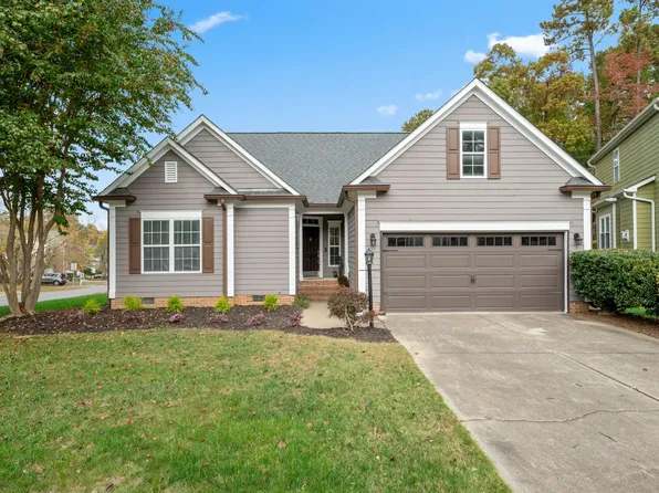 5308 Pitch Pine Ct, Raleigh, NC 27617