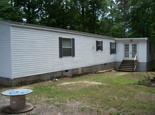 163 Streamer Dr, Smithville, TN 37166