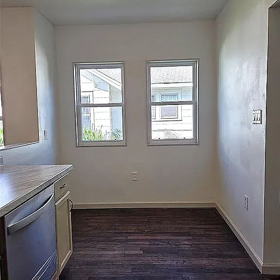 1001 S Oak St #1 — Photo 5