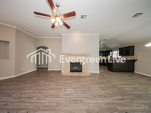 2nd image of 9423 Peachtree Ln