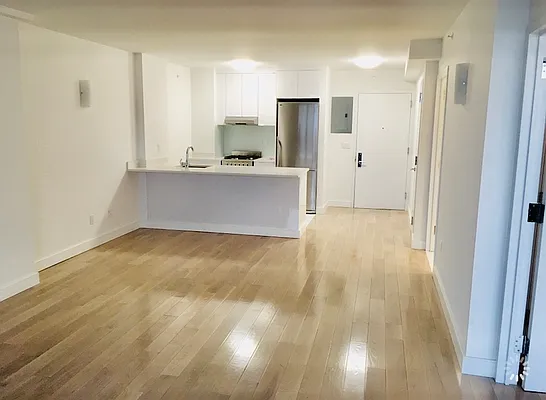 Rented by Compass | media 32