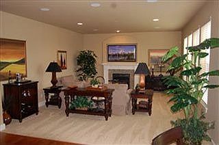 4th image of 4526 Cashmere Dr NE