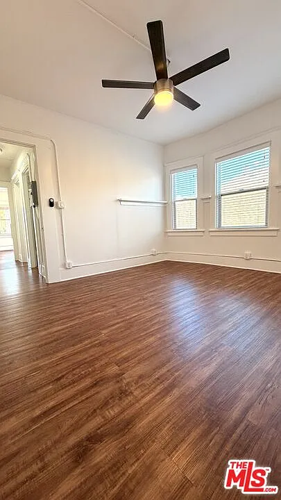 54 Rose Ave — Photo 4