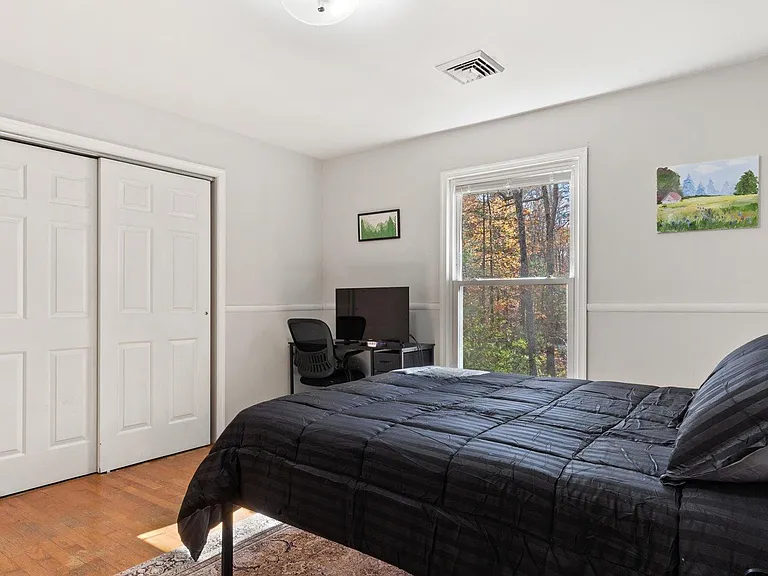 Scotchtown Rd — Photo 1