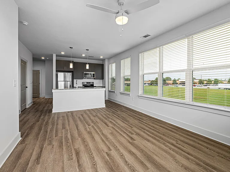 Altitude Raleigh Apartments — Photo 17