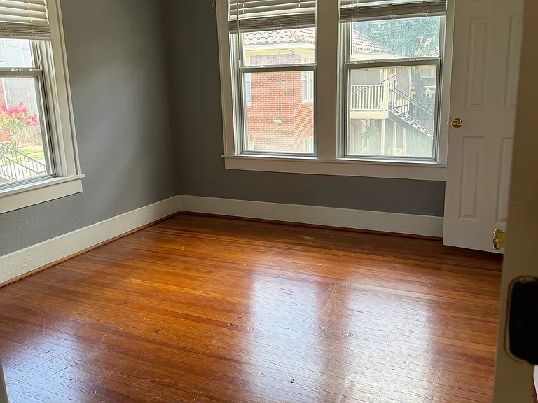 Secondary bedroom