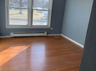 1554 Mark Ave, Elgin, IL 60123