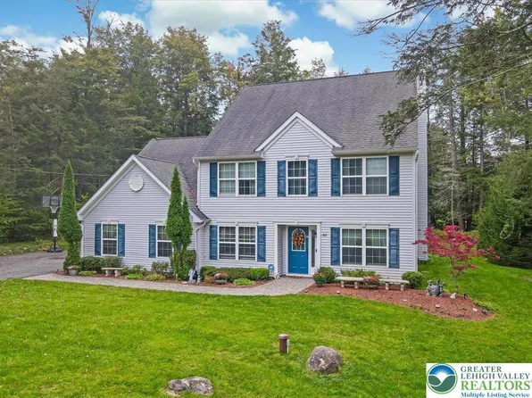 49 Driftwood Dr, Blakeslee, PA 18610