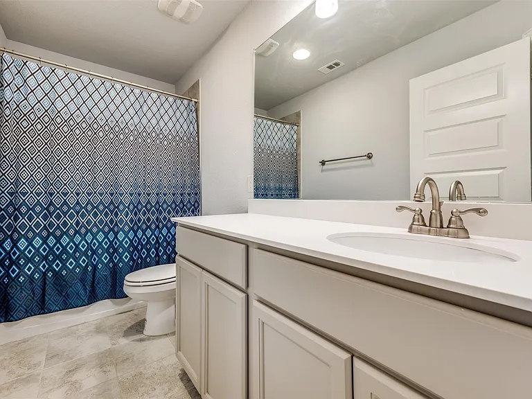 5490 Peregrine Ln — Photo 9
