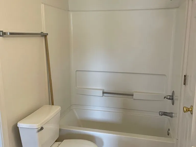 563 Florosa Ct — Photo 8