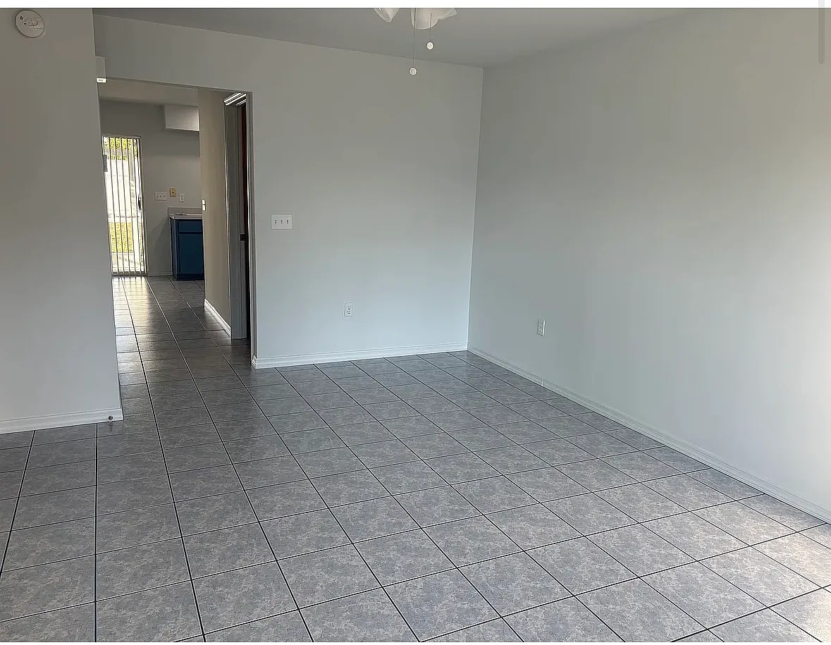 Building Photo - 3400 Lamson Ave #9