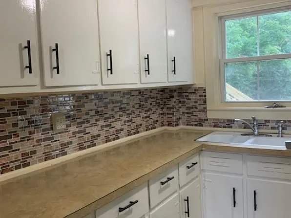 651 Main St #4, Boylston, MA 01505